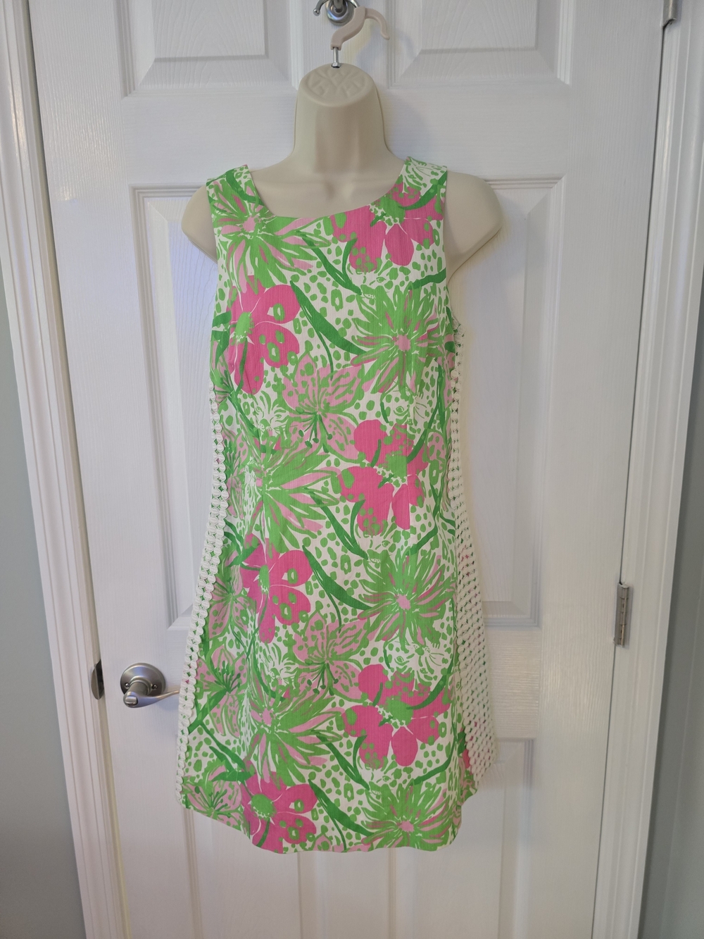 Lilly Pulitzer Pink & Green Sleeveless Shift Dress